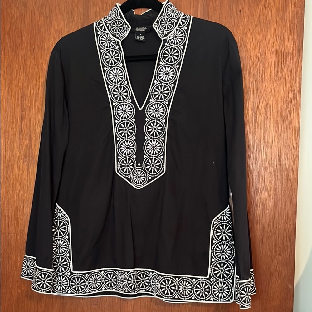 Black Embroidered Tunic Top